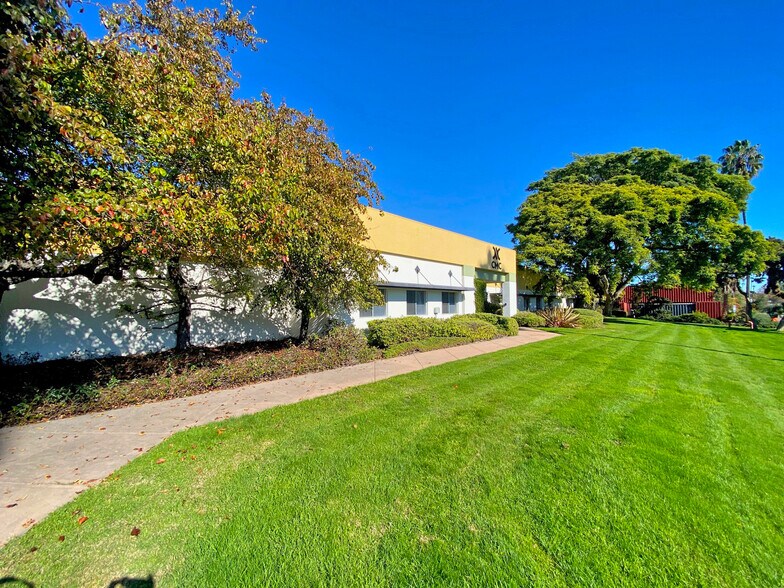 More Photos Of 6780 Cortona Dr, Goleta Industrial For Lease
