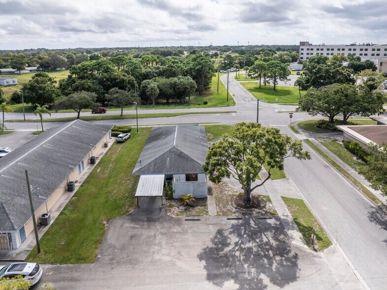 More Photos Of 1900 Nebraska Ave, Fort Pierce Medical For Sale