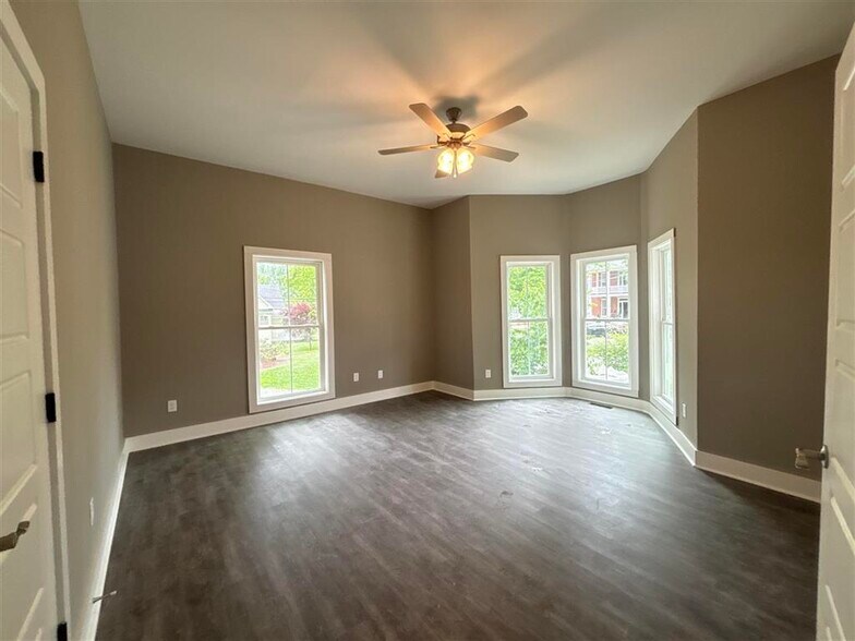 More Photos Of 1344 Park St, Bowling Green Multifamily For Sale