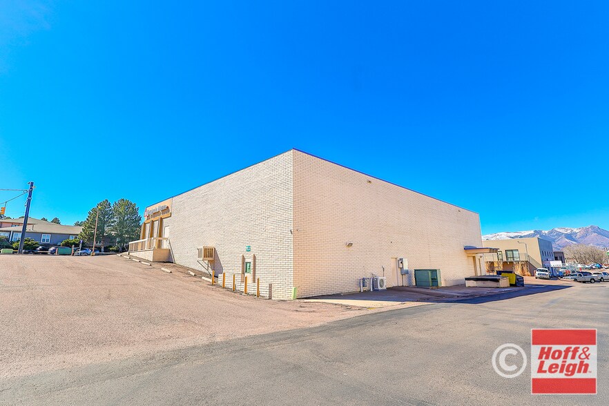 More Photos Of 6121 N Academy Blvd, Colorado Springs Freestanding For Lease