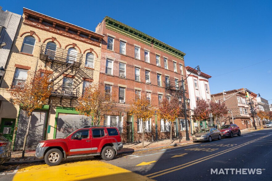 More Photos Of 1511 Summit Ave, Union City Apartments For Sale