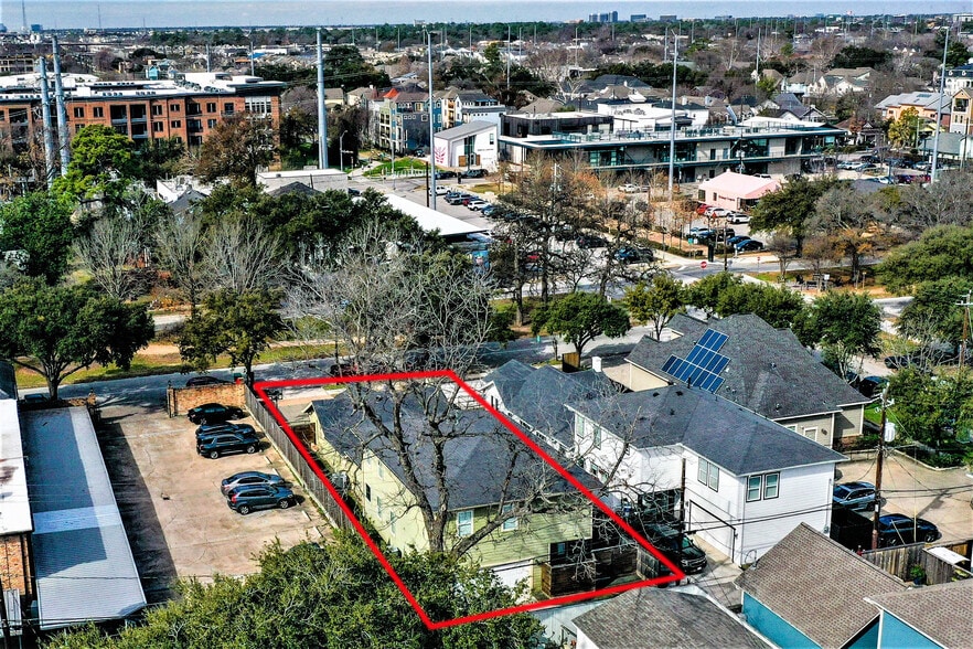 More Photos Of 638 Heights Blvd, Houston Office For Sale