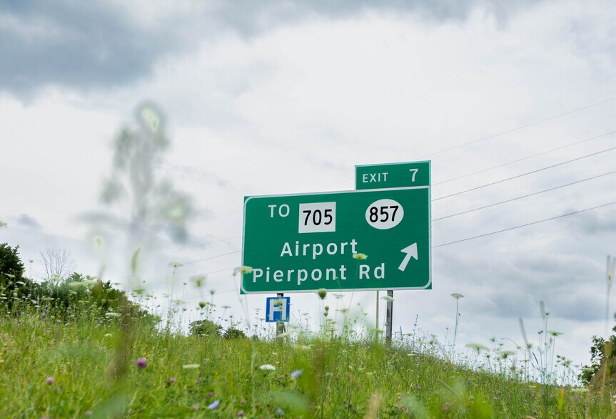 More Photos Of 200 Fort Pierpont Dr, Morgantown Unknown For Lease