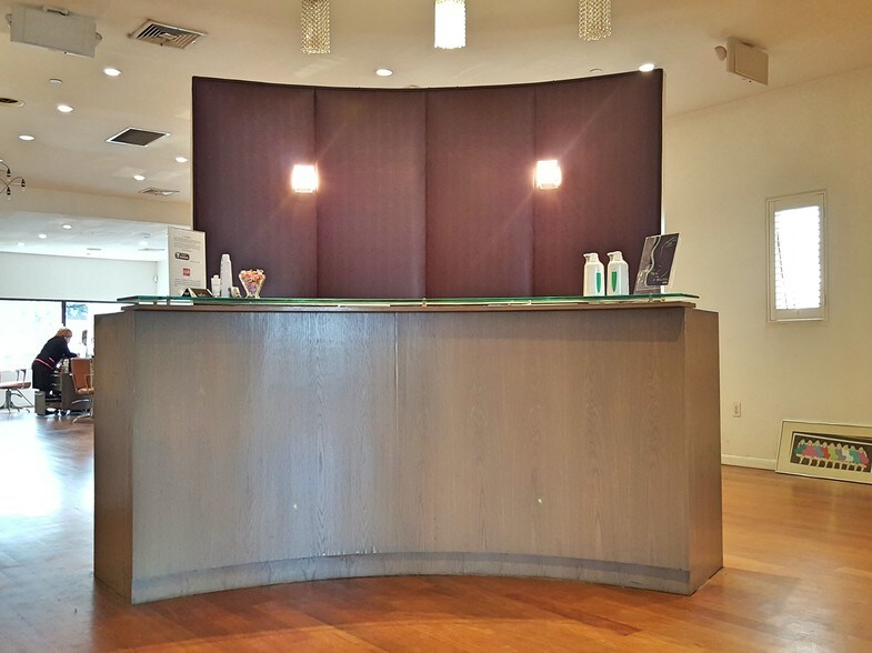 More Photos Of 6 Spring Valley Rd, Paramus Freestanding For Sale