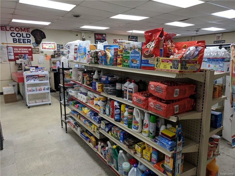 More Photos Of 4012 N Clare Ave, Harrison Convenience Store For Sale