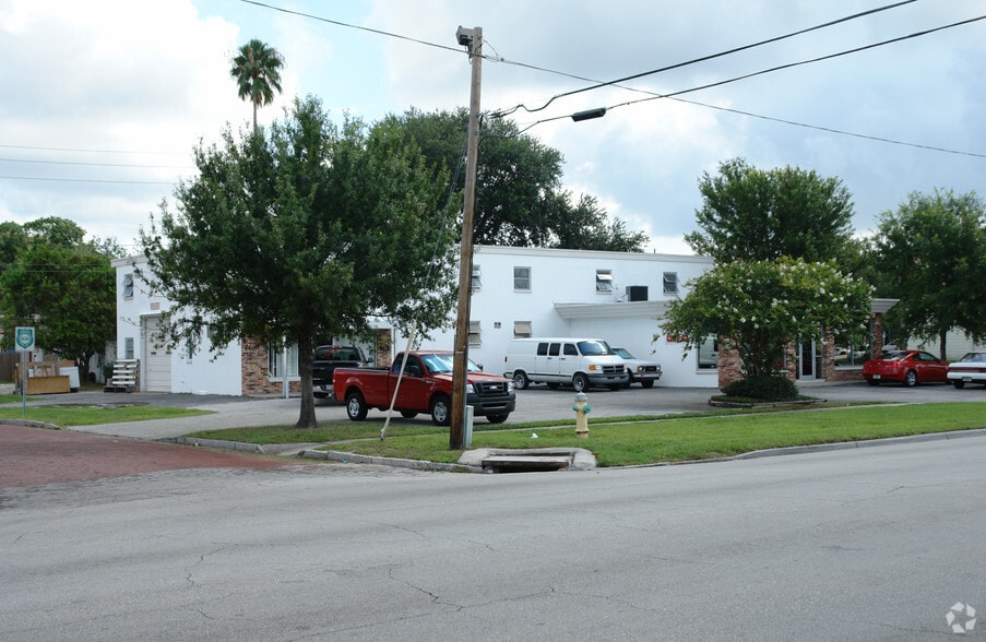 More Photos Of 3457 5th Ave S, Saint Petersburg Manufacturing For Sale