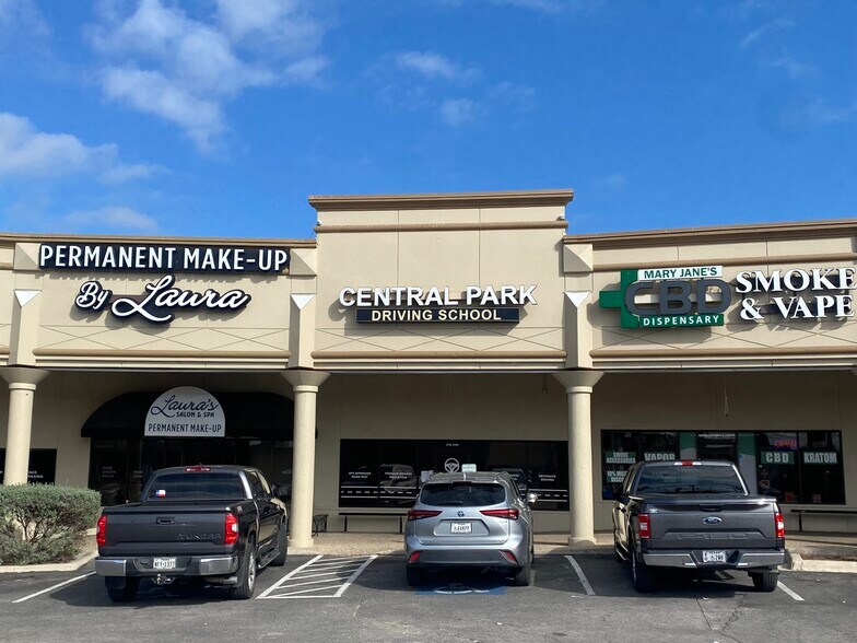 More Photos Of 7115 Blanco Rd, San Antonio Unknown For Lease