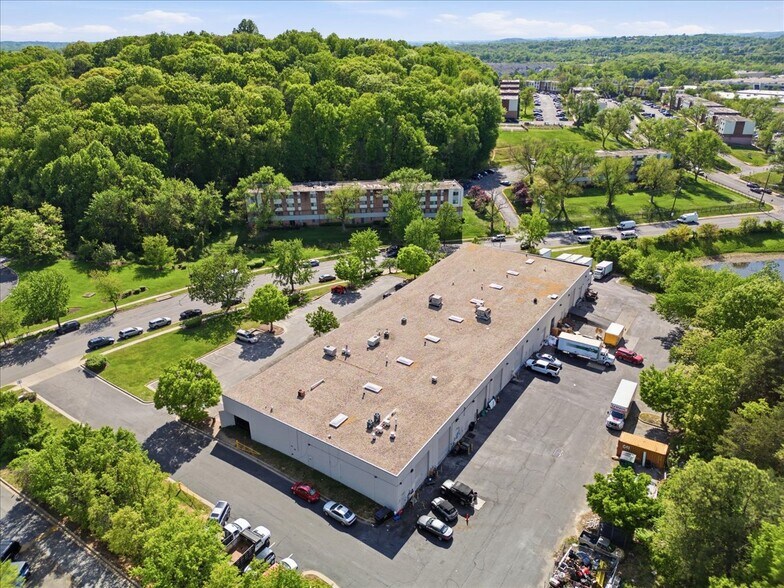 More Photos Of 3309-3311 Hubbard Rd, Hyattsville Industrial For Lease