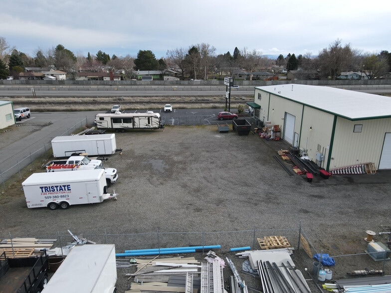 More Photos Of 1846 Terminal Dr, Richland Flex For Sale