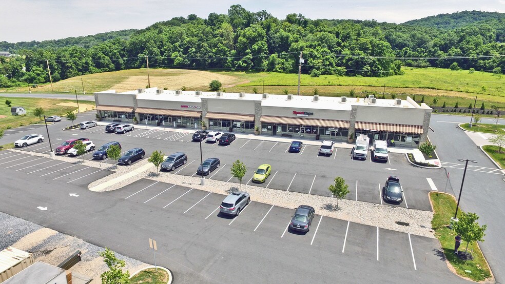747769 Middletown Rd, Hummelstown, PA 17036 Retail For Lease