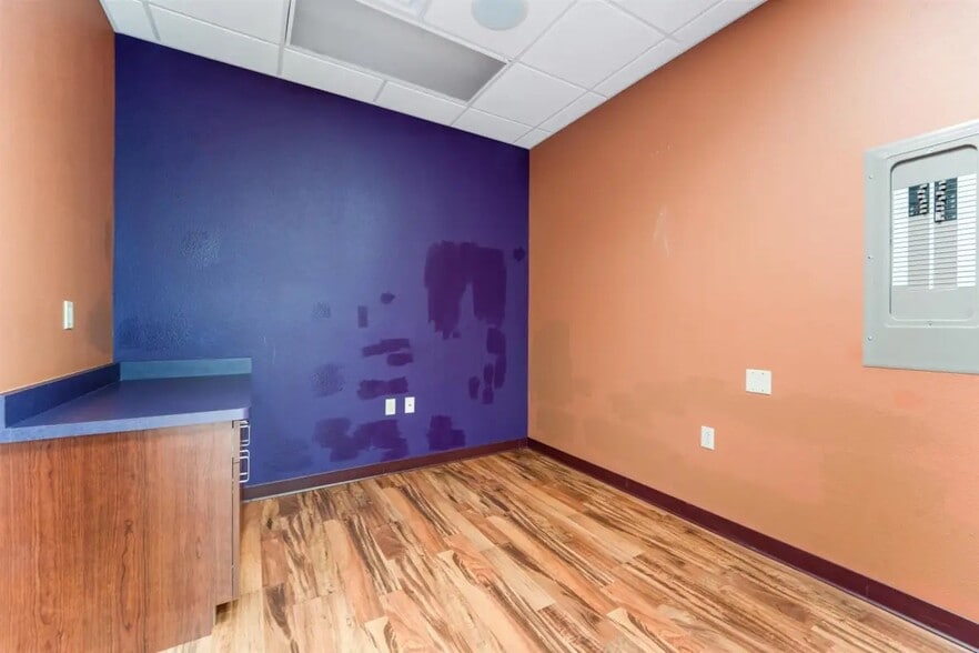 More Photos Of 180 Knights Way, Fond Du Lac Medical For Sale