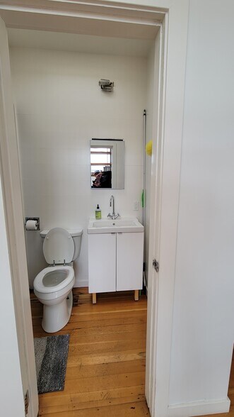 More Photos Of 3108-3110 Fillmore St, San Francisco Office For Lease