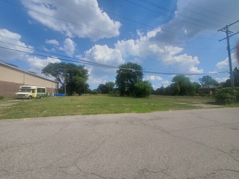 11534 Woodrow Wilson Ave, Detroit, MI 48202 Land For Sale