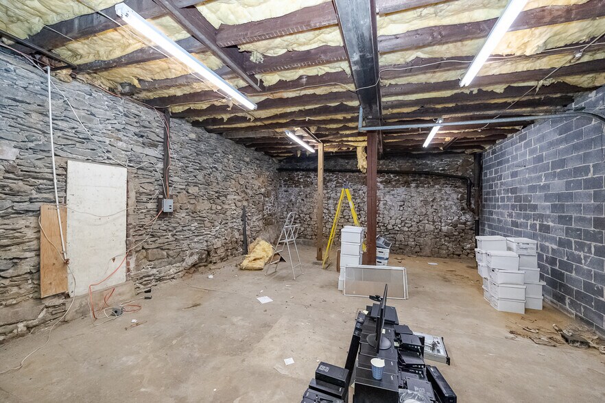 More Photos Of 67-73 Harry St, Conshohocken Office For Lease