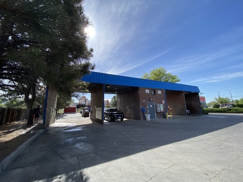More Photos Of 1540 Laredo St, Aurora Carwash For Sale
