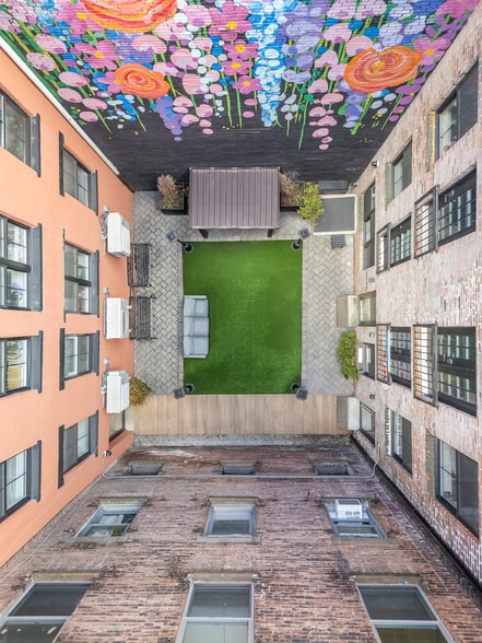 More Photos Of 140 Mulberry St, New York Apartments For Sale