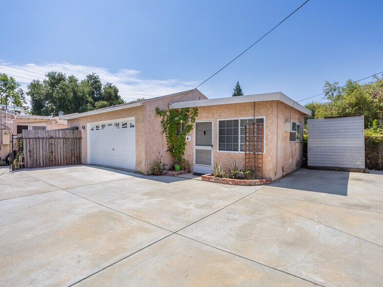 More Photos Of 331 Allen Ave, Glendale Multifamily For Sale