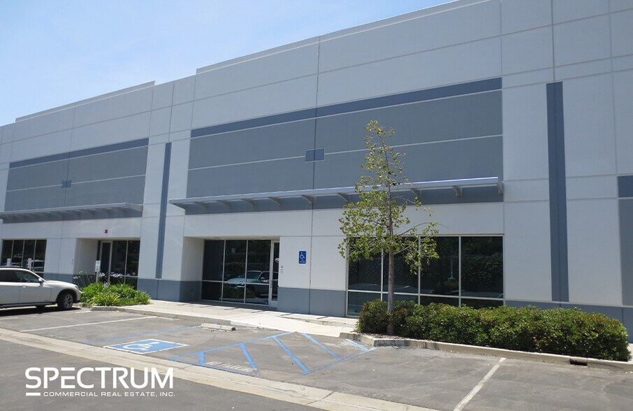 More Photos Of 28361-28385 Constellation Rd, Valencia Manufacturing For Lease