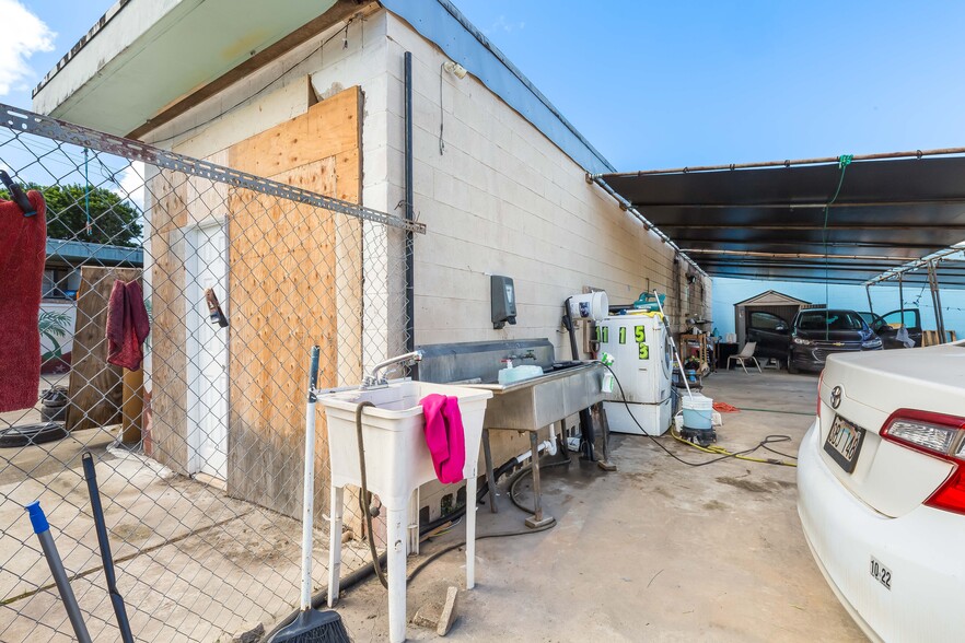 More Photos Of 650 Kilani Ave, Wahiawa Religious Facility For Sale