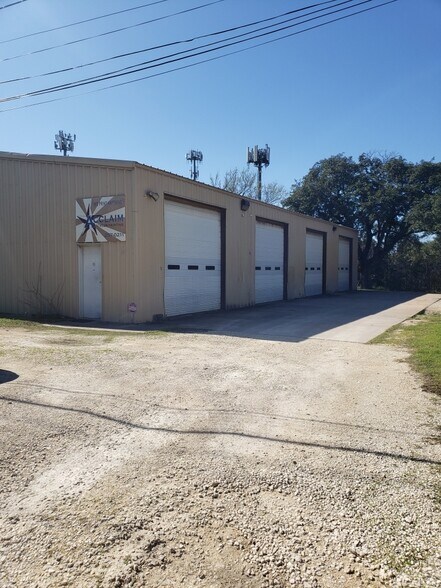 More Photos Of 12202 N Mopac Expy, Austin Industrial For Lease