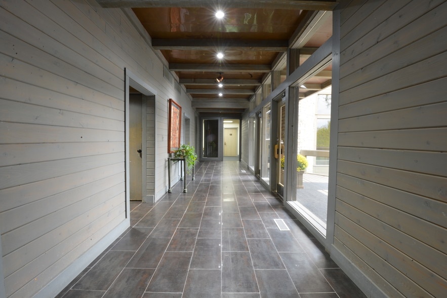More Photos Of 6099 Riverside Dr, Dublin Office For Lease