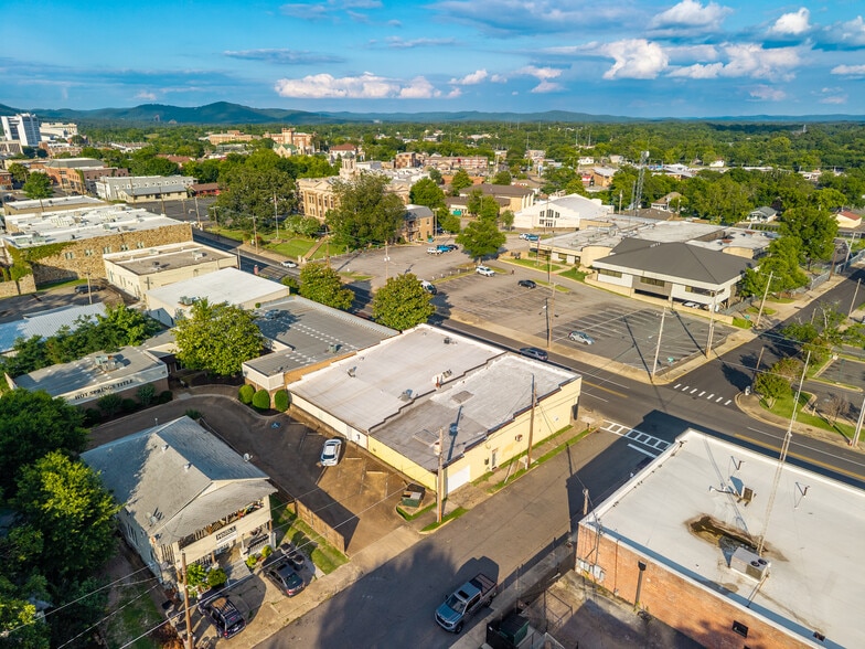 More Photos Of 540 Ouachita Ave, Hot Springs Storefront For Sale