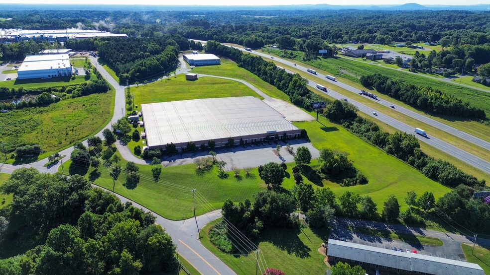 Primary Photo Of 100 Don Truell Ln, Thomasville Warehouse For Lease