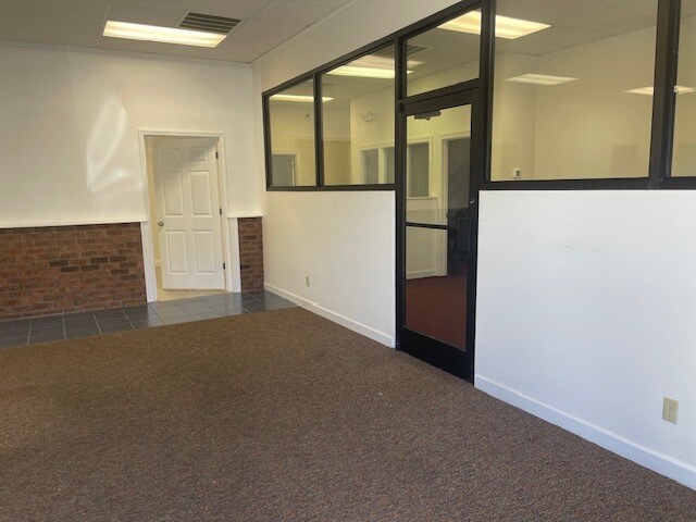 More Photos Of 115 Main St, Roxobel Bank For Sale