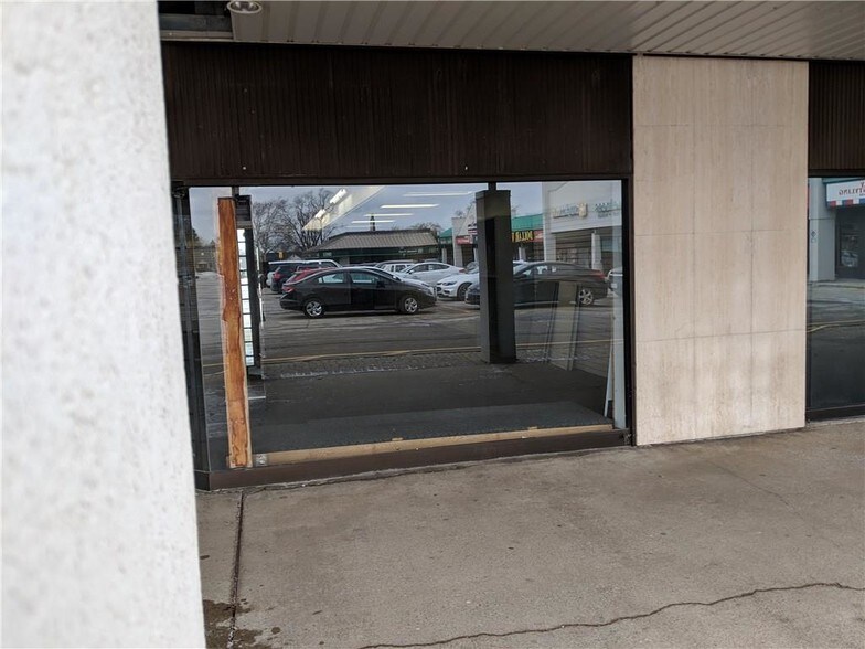 More Photos Of 3643-3739 Portage Rd, Niagara Falls General Retail For Lease