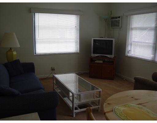 More Photos Of 3308 SE 3rd St, Pompano Beach Specialty For Sale