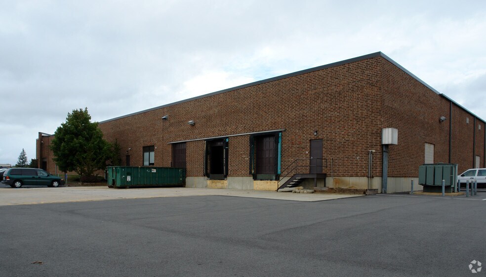 More Photos Of 1571 Imperial Way, Thorofare Manufacturing For Lease