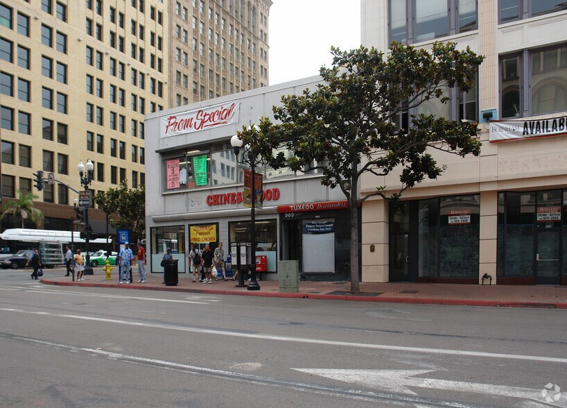 More Photos Of 505-523 Broadway, San Diego Storefront For Lease