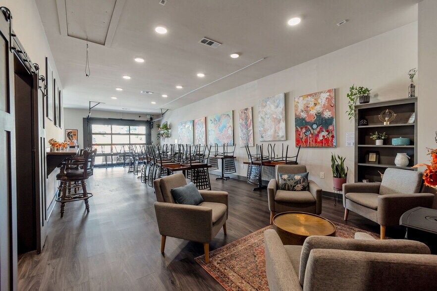 More Photos Of 179 E Moreno St, Buford General Retail For Sale