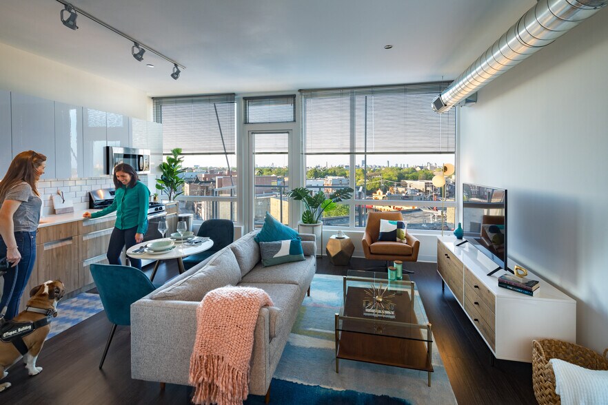 More Photos Of 1980 N Milwaukee Ave, Chicago Apartments For Lease