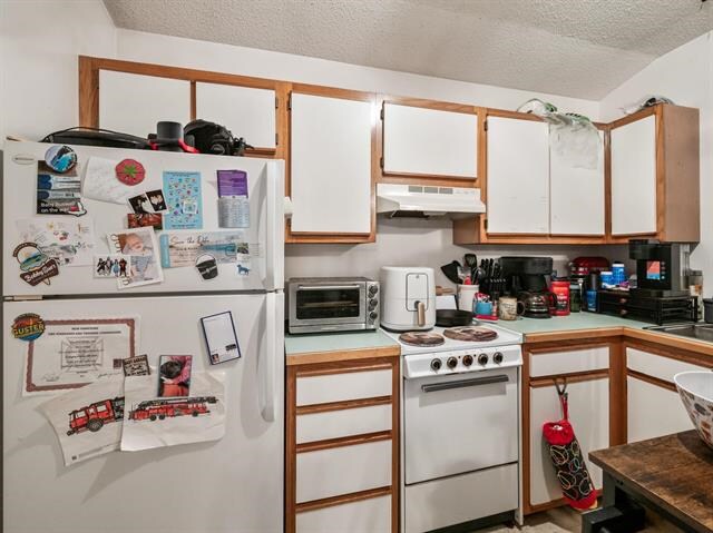 More Photos Of 101 Ossipee Lake Rd, Tamworth Storefront Retail Residential For Sale