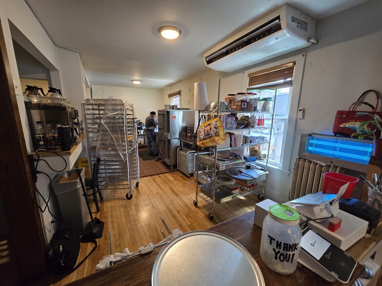 More Photos Of 2409 S Lyndale Ave, Minneapolis Multifamily For Sale