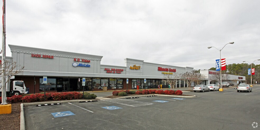 More Photos Of 8045-8081 W Broad St, Richmond Unknown For Lease