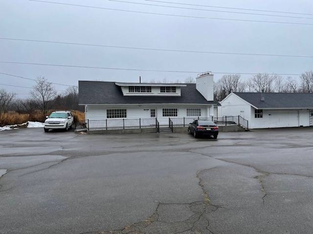More Photos Of 6550 W Ridge Rd, Erie Warehouse For Lease