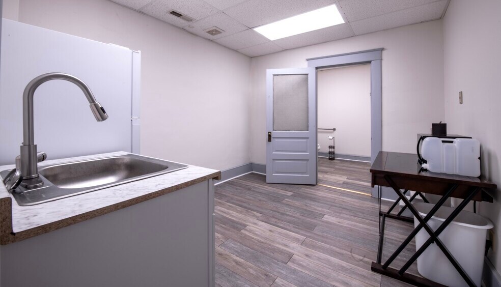 More Photos Of 130 N Arendell Ave, Zebulon Storefront Retail Office For Sale