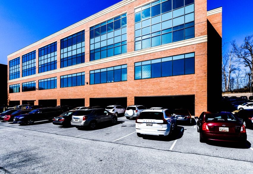 More Photos Of 12150 Annapolis Rd, Glenn Dale Office For Sale