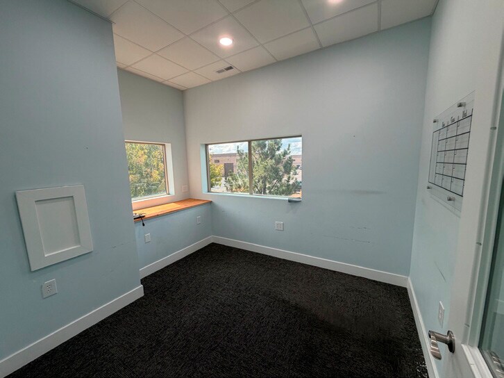 More Photos Of 208-214 W 3450 N, Spanish Fork Warehouse For Lease