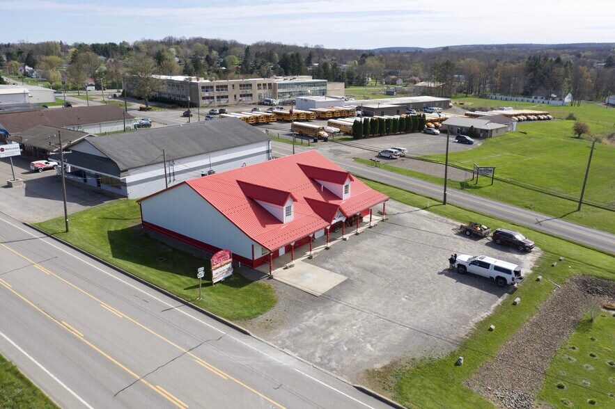 More Photos Of 3126 State Route 257, Seneca Freestanding For Sale