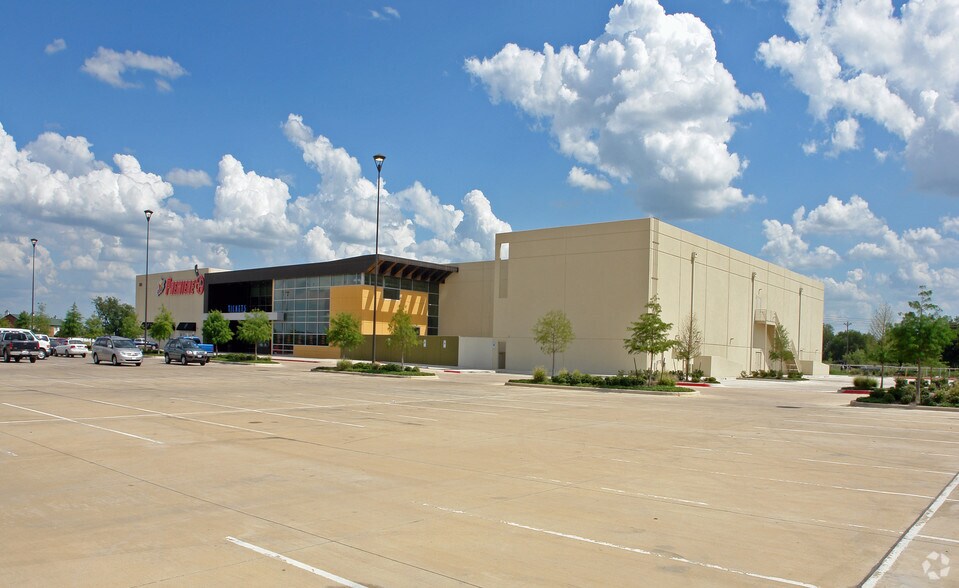 More Photos Of Wilshire Blvd @ FM 731, Burleson Unknown For Lease