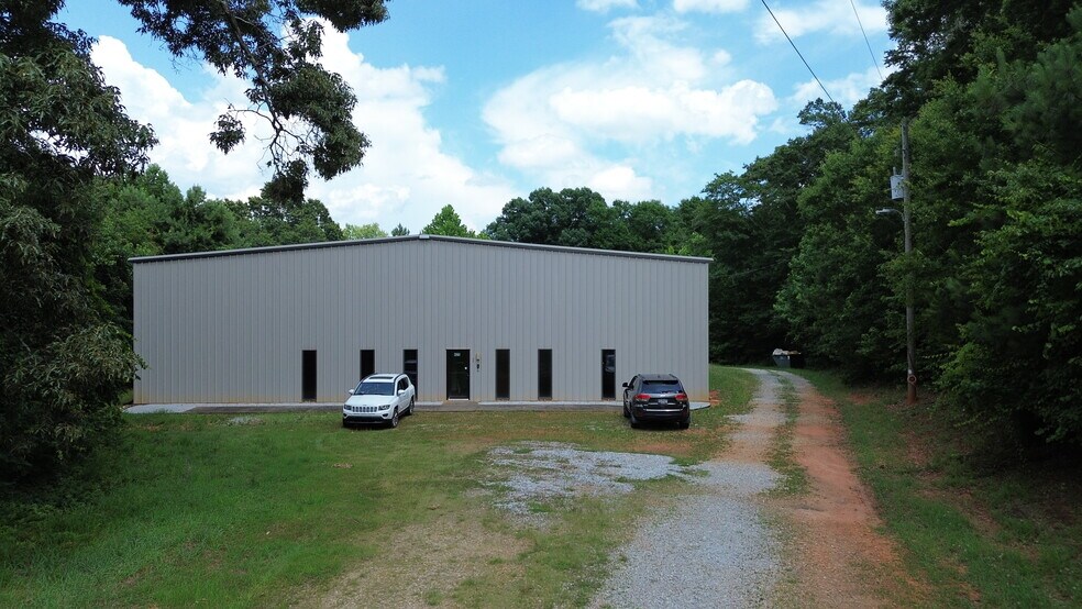 Primary Photo Of 425 S Jackson St, Hartwell Industrial For Lease