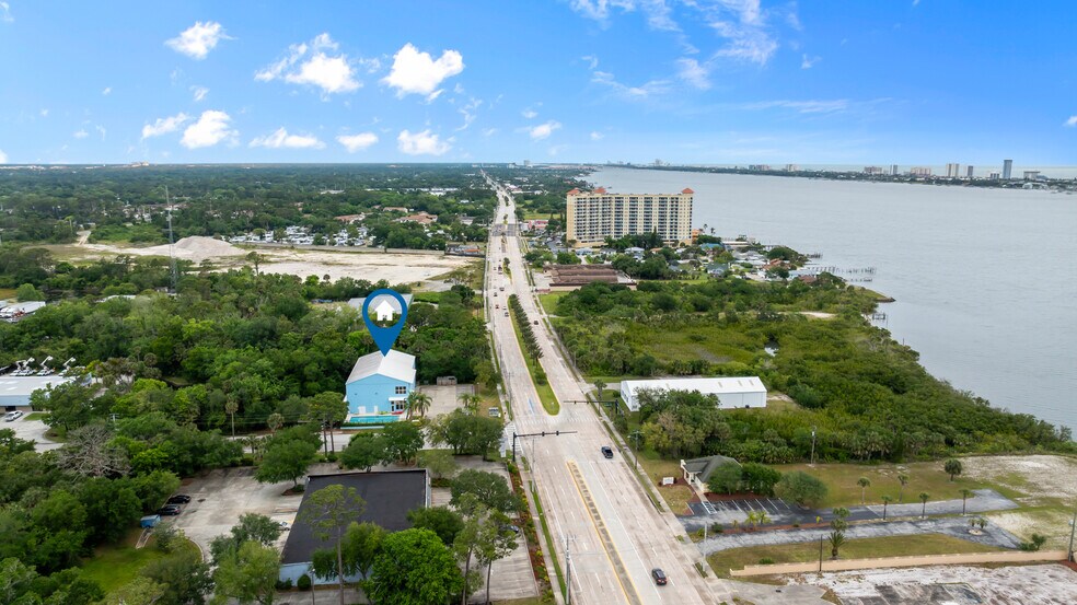 More Photos Of 3090 Ridgewood Dr, Daytona Beach Freestanding For Sale