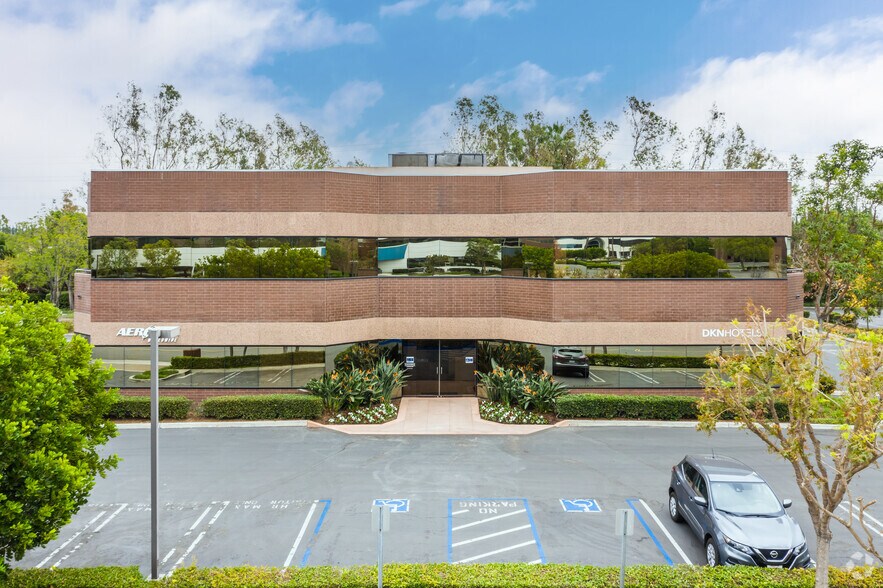 More Photos Of 42 Corporate Park, Irvine Office For Lease