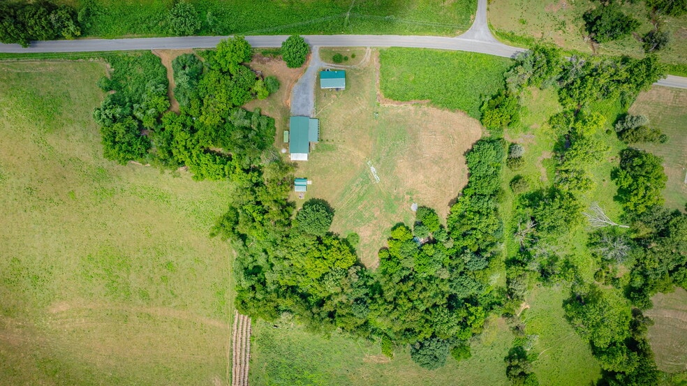 More Photos Of 2588 Carters Valley Rd, Surgoinsville Manufactured Housing Mobile Home Park For Sale