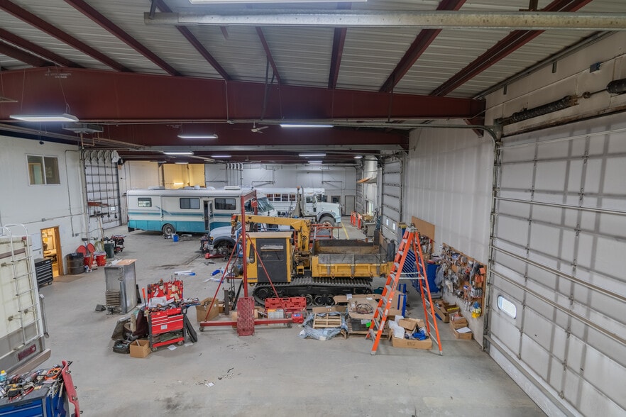 More Photos Of 1285 Queens Way, Fairbanks Warehouse For Sale