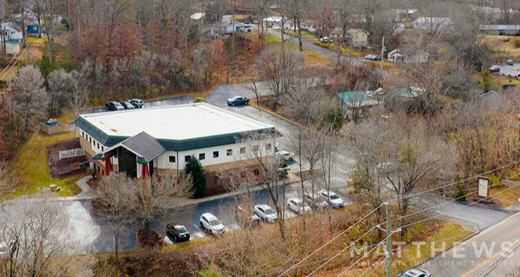 More Photos Of 2025 Meadowview Pky, Kingsport Medical For Lease