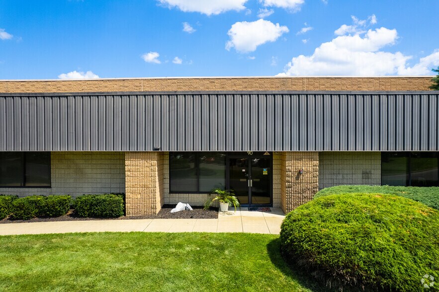 More Photos Of 90 Twinbridge Dr, Pennsauken Warehouse For Lease